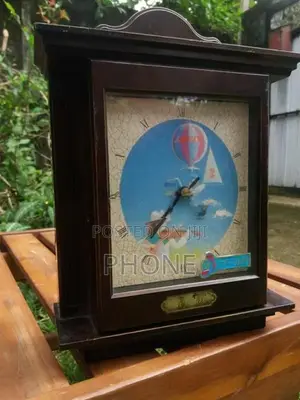 Key Box with Clock