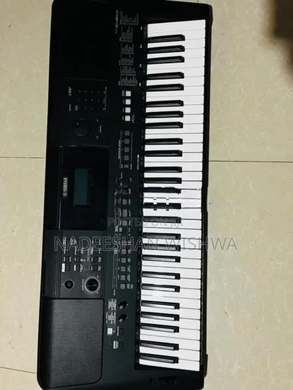 Yamaha PSR-E463