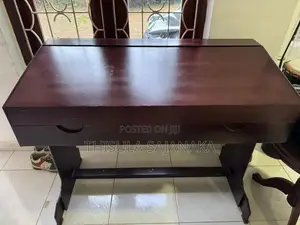Yamaha PSR E403 Keyboard