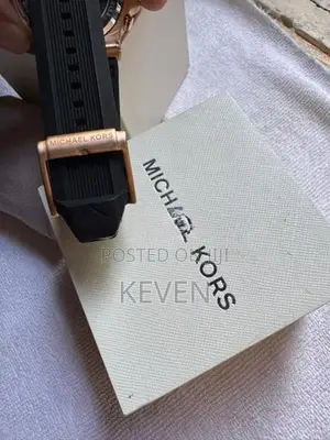 Michael Kors MK8784 Layton Men’s Chronograph Watch