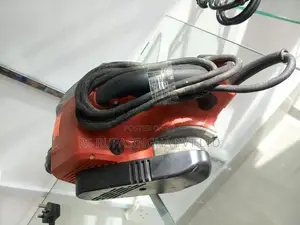 Maktek Electric Planer
