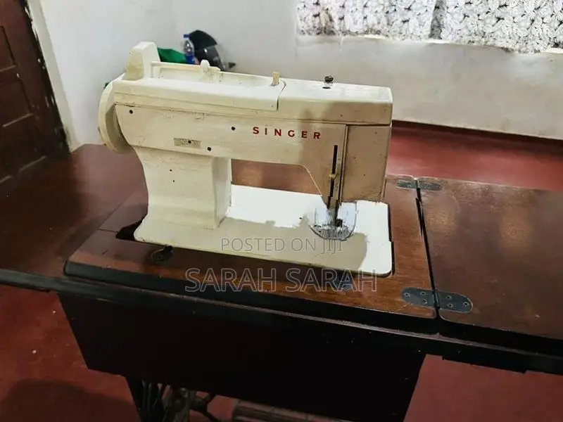 Singer zigzag machine