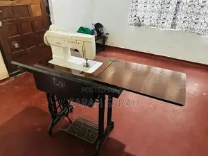 Singer zigzag machine
