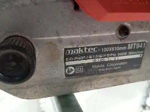 Maktek Electric Planer