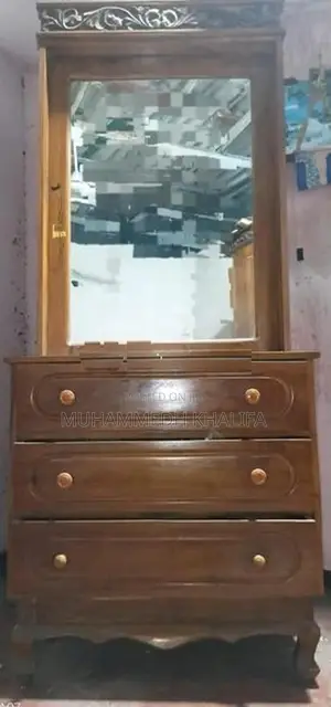 Used Dressing Table with 3 Drawers
