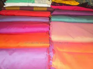 ,හොඳ තත්ත්වයේ පවතින භාවිත කළ සාරි