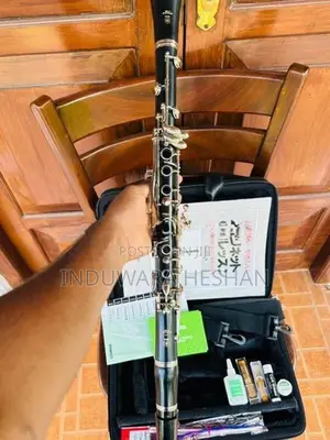 YCL-255 Bb Clarinet