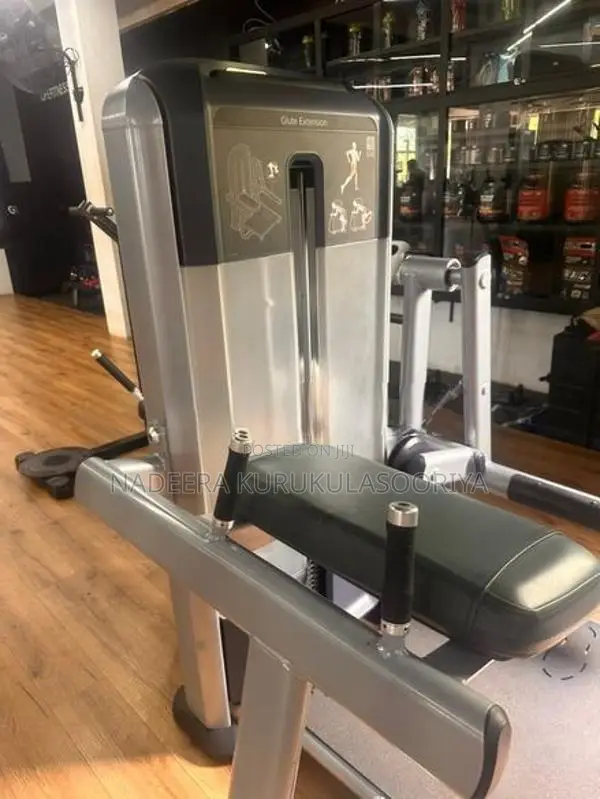 Precor USA Glutes Extension with S3.35 Multi Station