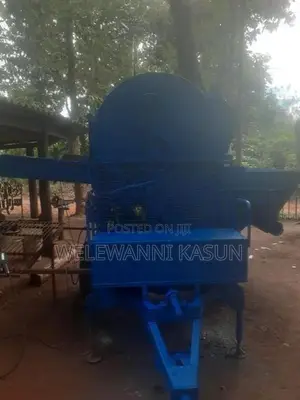 ඇග්‍රෝටෙක් කොලමඩින යන්ත්‍රය