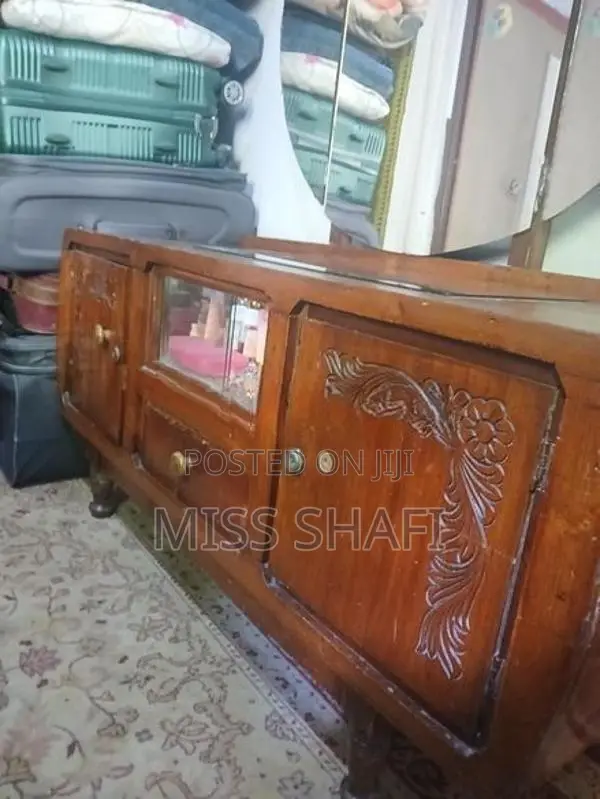 Tekka Wood Dressing Table