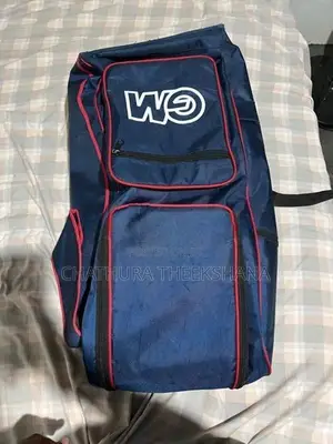 Cricket Wheel Bag Junior