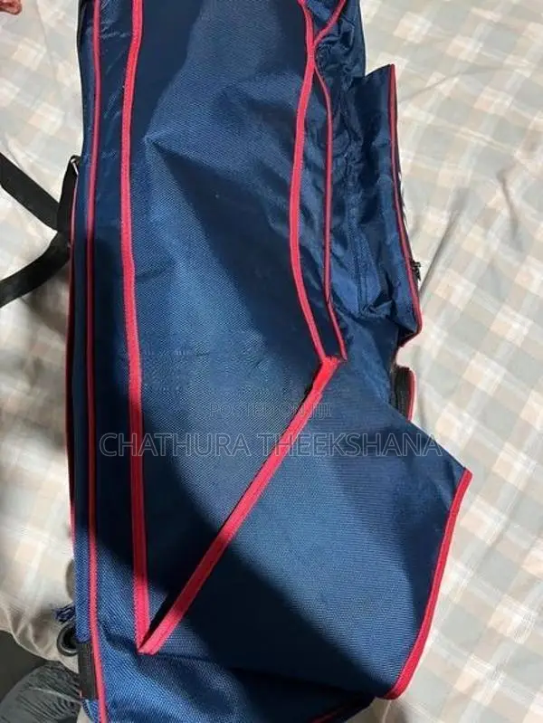 Cricket Wheel Bag Junior