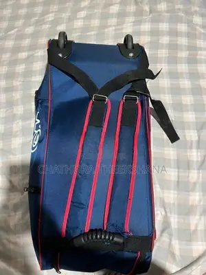 Cricket Wheel Bag Junior