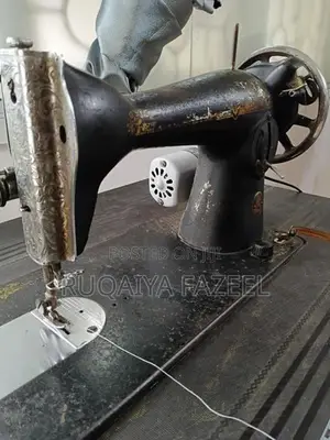 Singer Sewing Machine