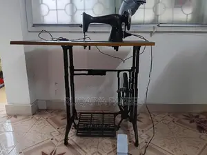 Singer Sewing Machine
