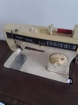 Singer Princess 972 Sewing Machine