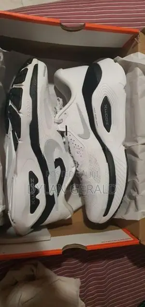 Nike Structure Plus Running Shoes