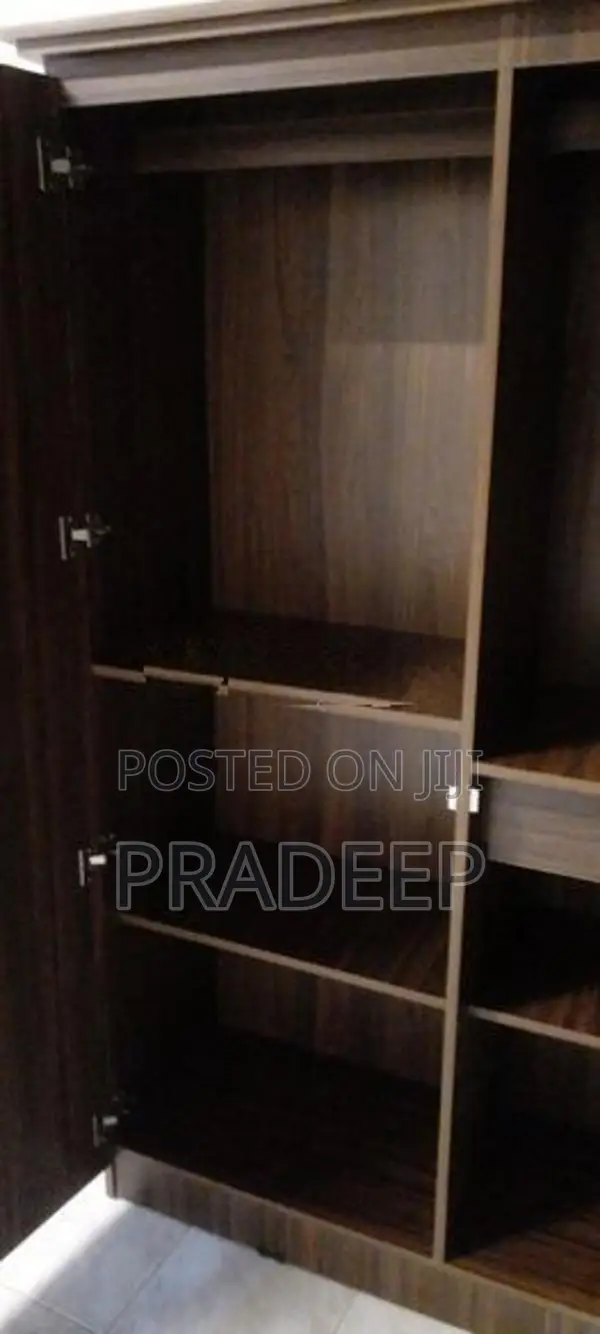 අල්මාරිය
