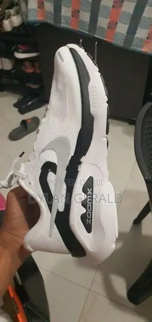 Nike Structure Plus Shoes