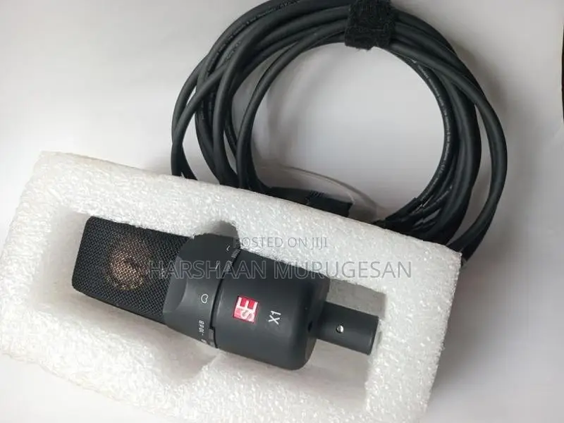Condesor Mic with Cable