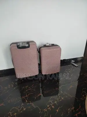 Traveling Bag