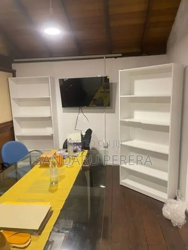 White book rack (015)