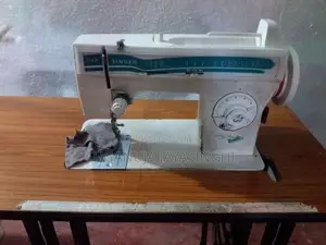 Singer Sewing Machine