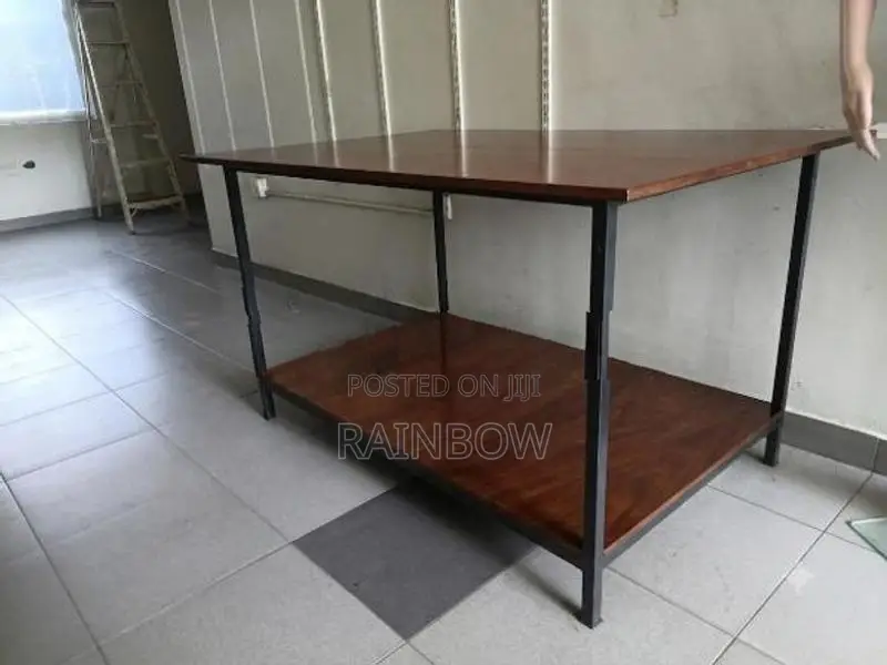 Working Table