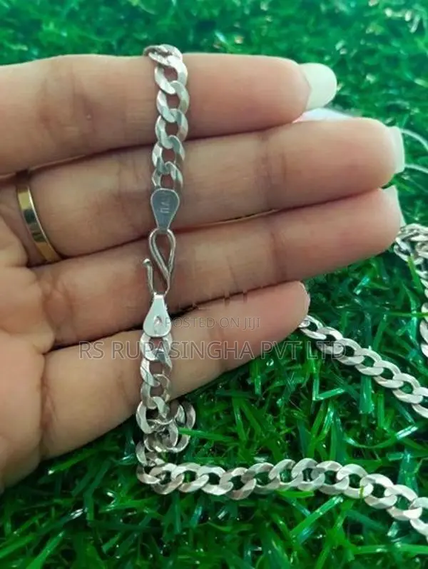 Silver Chain 13G 700MG