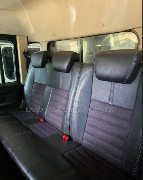 Land Rover Defender 110 Double Cab 2002