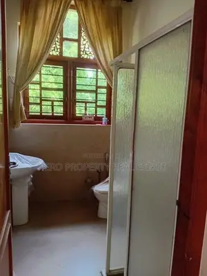Modern Super Huge House for Rent in Negombo
