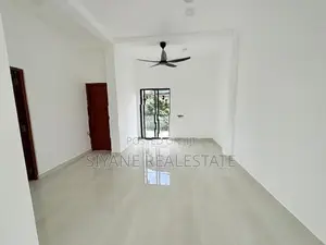 Modern Designed Luxury House for Sale Athurugiriya