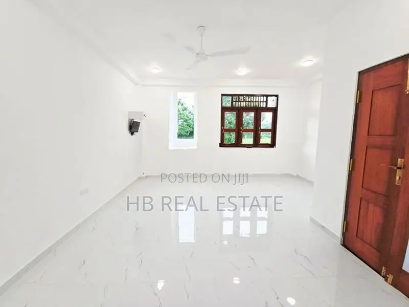 Architecture Designed Luxury Two Story House For Sale
