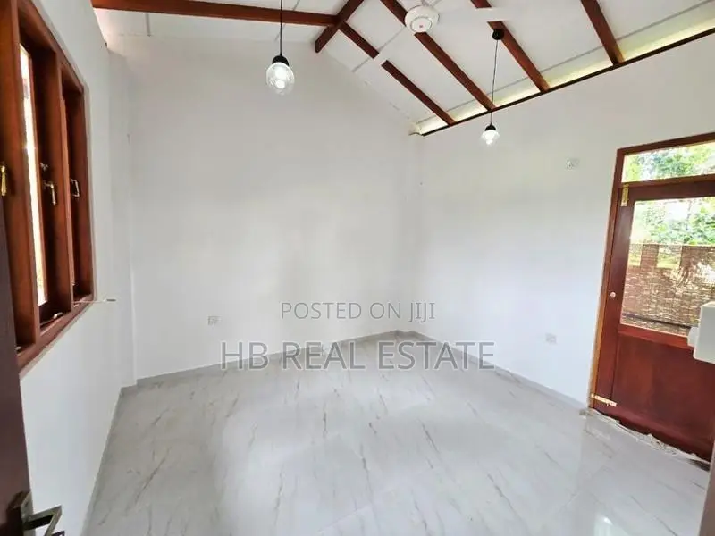 Architecture Designed Luxury Two Story House For Sale - Homagama