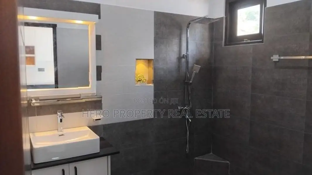 HJS166 - Modern Single Storey House for Sale in Gampaha