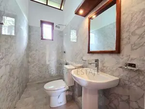 Architecture Designed Luxury Two Story House For Sale - Homagama