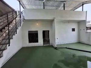 05 Bedroom Unfurnished 03 Storied House for Sale in Colombo 5 (A1780)