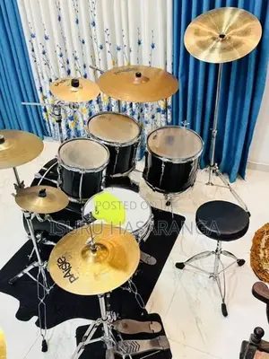 Drum set YAMAHA Stage Custom