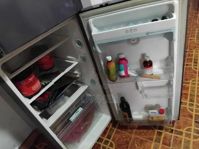 Fridge / Refrigerator