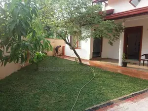 Malaysian Grass With Interlock Paving