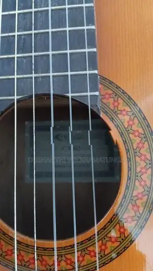Yamaha Cx40 Classical Guitar