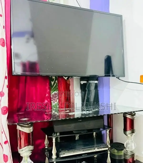Tempered Glass TV Stand
