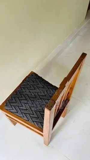 Vanni Teak Dinning Table