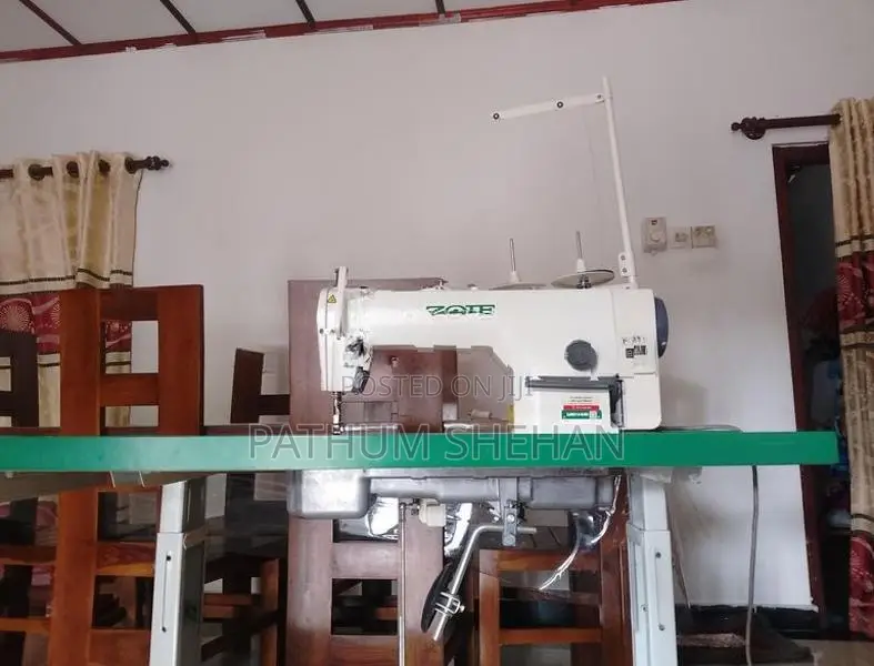 Zoje Sewing Machine
