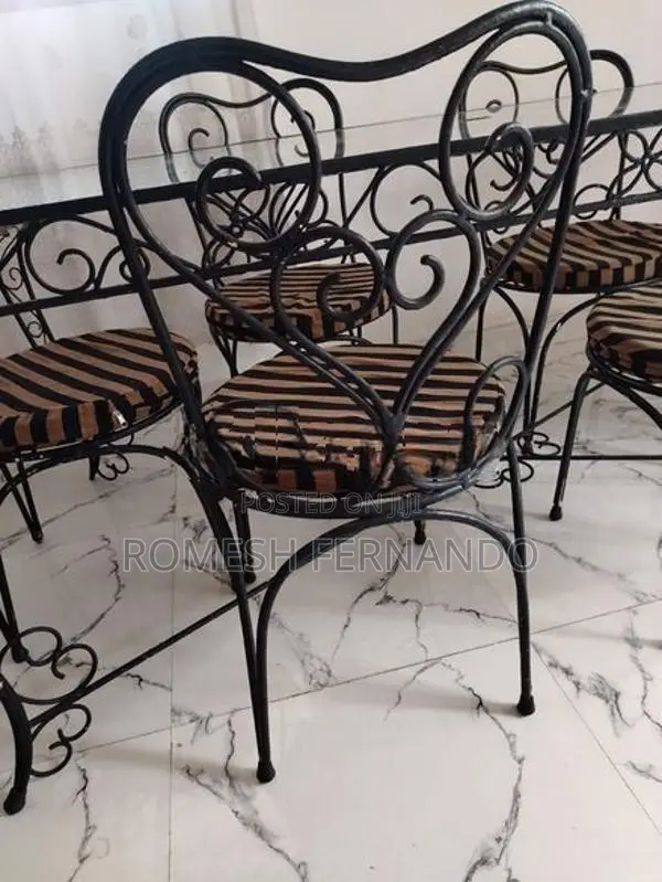 Antique (iron) Dinning Table with 6 Chairs
