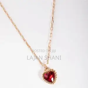 Lovisa Red Heart