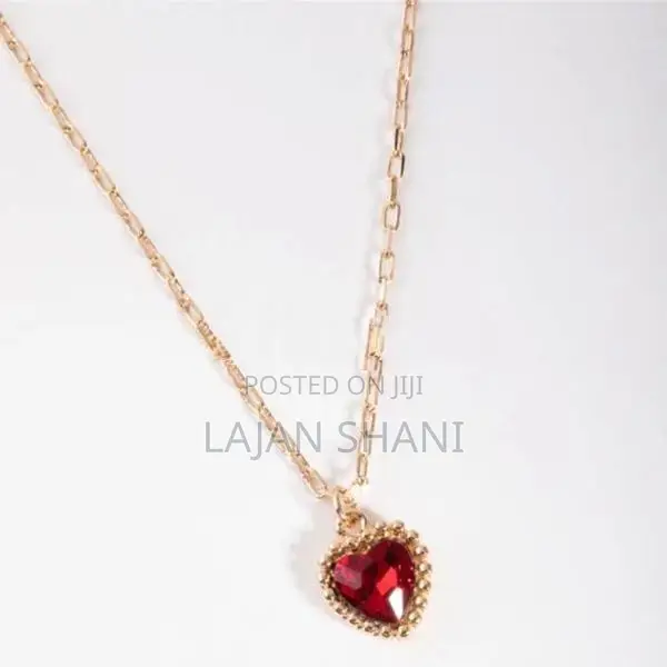 Lovisa Red Heart