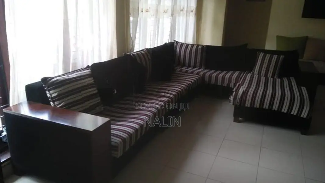 L shape 8 seater sofa
