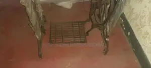 Singer Machine