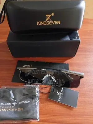 Sunglass